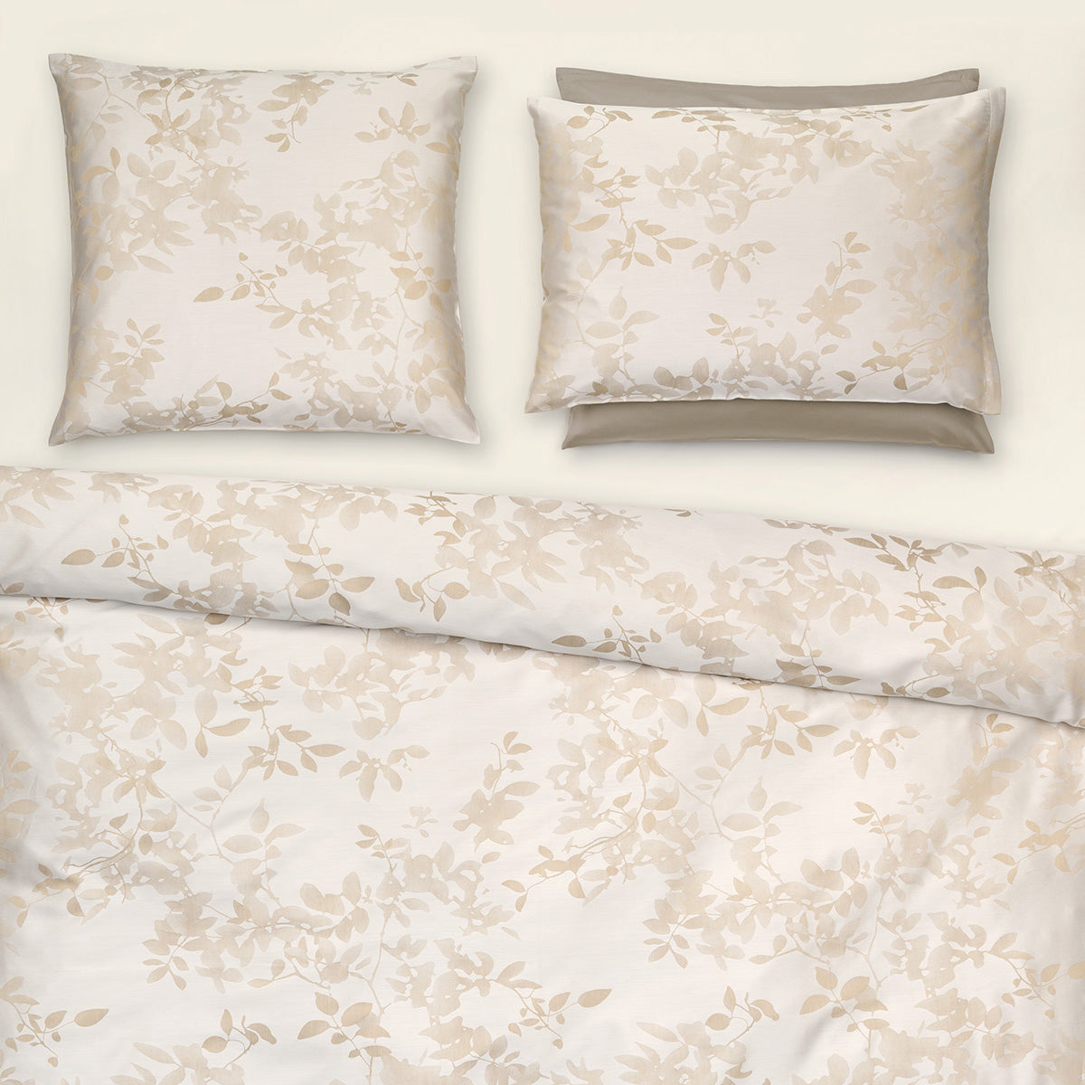 Bed Linen Leaves